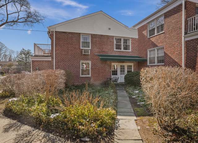Property at 30 Putnam Park #30, Greenwich, CT 06830, 2 beds, 1 bath