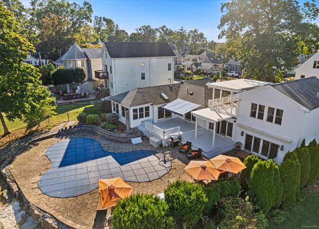 Property at 231 Pawson Rd, Branford, CT 06405, 3 beds, 3 baths