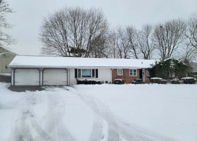 Property at 115 Prospect Dr, Stratford, CT 06615, 3 beds, 1.5 baths