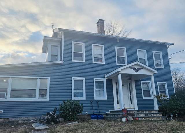 Property at 14 Barnum Rd, Danbury, CT 06811, 3 beds, 1 bath