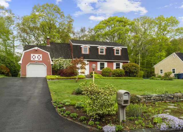 Property at 11 Laurel Crest Dr, Waterford, CT 06385, 4 beds, 2.5 baths