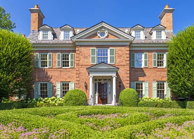 Property at 794 Oenoke Rdg, New Canaan, CT 06840, 5 beds, 7.5 baths
