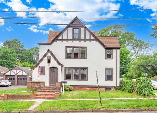 Property at 40 Rogers St, Branford, CT 06405, 5 beds, 3 baths