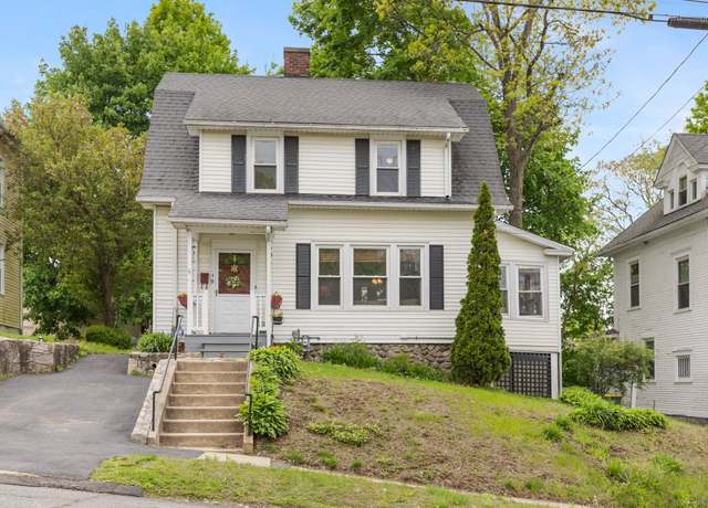 Property at 18 Windsor St, Waterbury, CT 06708, 2 beds, 1.5 baths