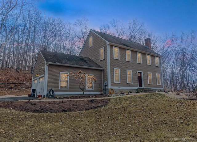 Property at 8 Acorn Dr, Old Saybrook, CT 06475, 4 beds, 2.5 baths