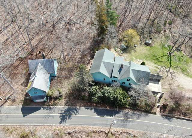 Property at 193 Grassy Hill Rd, Lyme, CT 06371, 2 beds, 1.5 baths