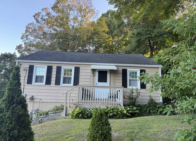 Property at 2 Congress Ave, Shelton, CT 06484, 2 beds, 2 baths