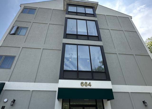 Property at 664 Main Ave Apt 302, Norwalk, CT 06851, 2 beds, 1 bath