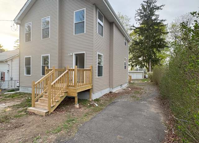 Property at 23 Silver St, Middletown, CT 06457, 5 beds, 2 baths