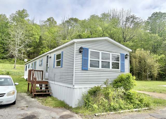 Property at 134 Fort Shantok Rd Trlr 4, Montville, CT 06382, 3 beds, 1 bath