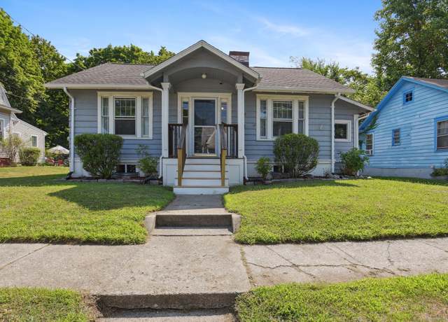 Property at 181 North St, Milford, CT 06461, 2 beds, 1 bath
