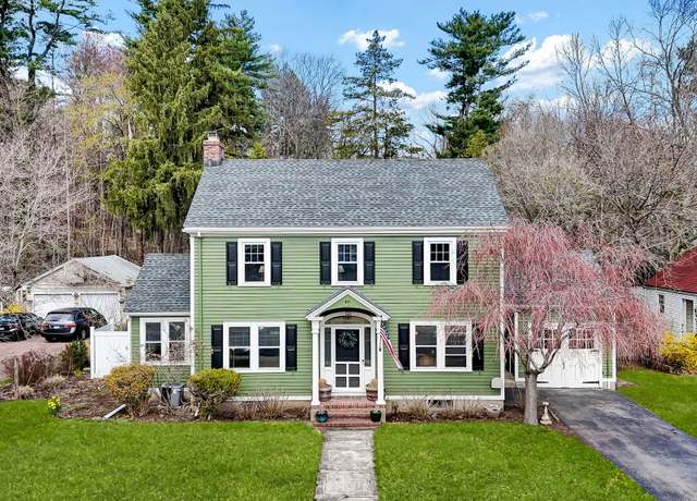 Property at 415 Monroe St, New Britain, CT 06052, 3 beds, 1.5 baths