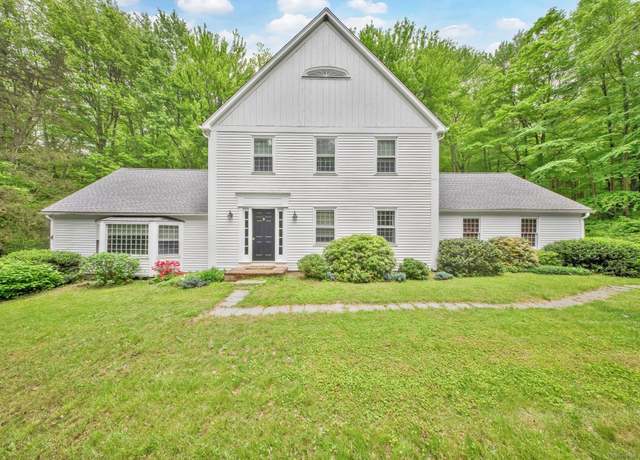Property at 6 Cedar Cir, Newtown, CT 06470, 4 beds, 2.5 baths