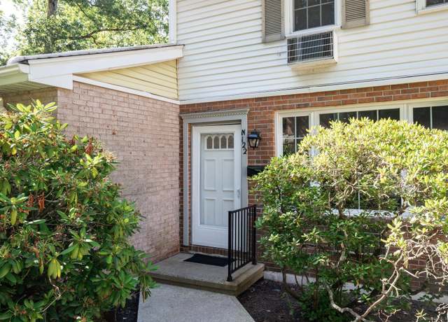 Property at 122 Queens Rd #122, Torrington, CT 06790, 2 beds, 1.5 baths