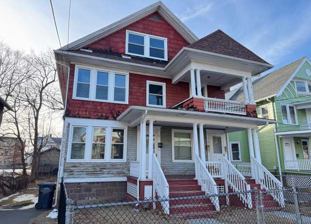 Property at 171 Edgewood St, Hartford, CT 06112, 6 beds, 3 baths