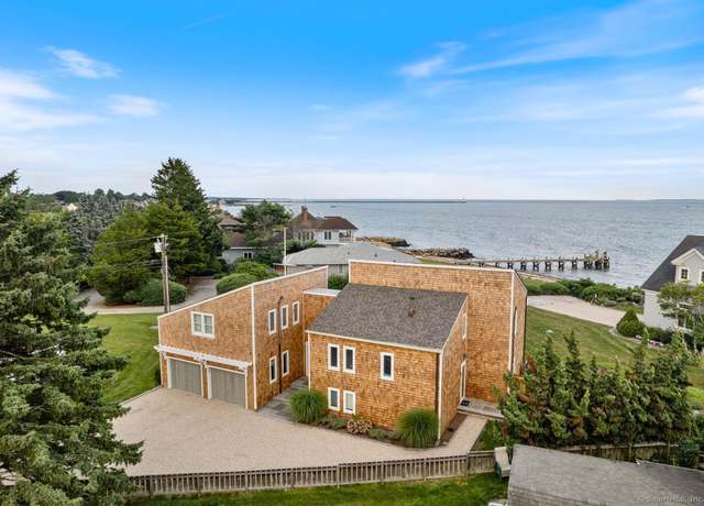 Property at 4 Old Fenwick Rd, Old Saybrook, CT 06475, 4 beds, 2.5 baths