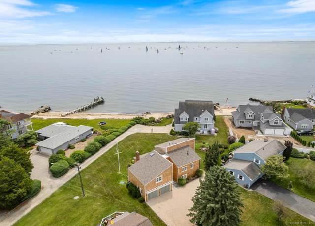 Property at 4 Old Fenwick Rd, Old Saybrook, CT 06475, 5 beds, 2.5 baths