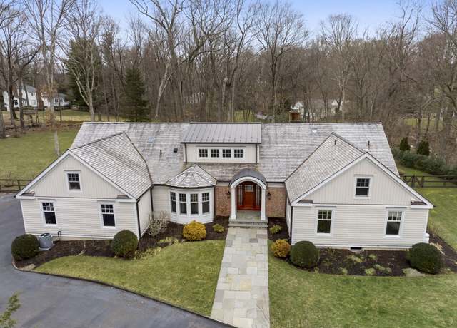 Property at 33 Stonehenge Dr, New Canaan, CT 06840, 6 beds, 6 baths