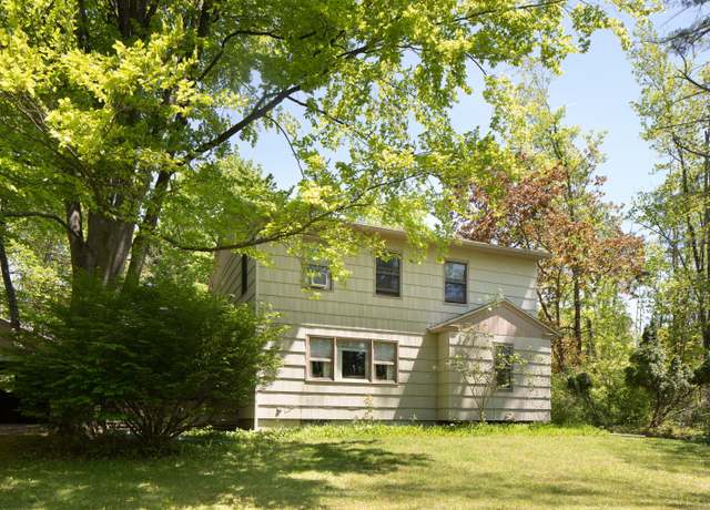 Property at 89 Route 7 S, Canaan, CT 06031, 3 beds, 2 baths