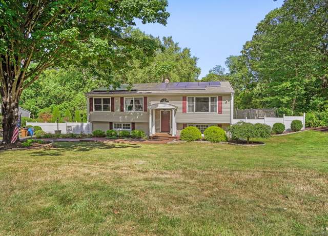 Property at 11 Barbara Dr, Shelton, CT 06484, 4 beds, 3 baths