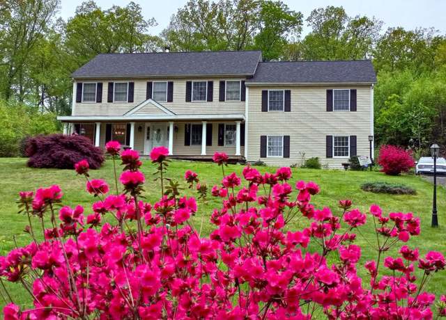 Property at 10 Secor Rd, Brookfield, CT 06804, 4 beds, 3.5 baths