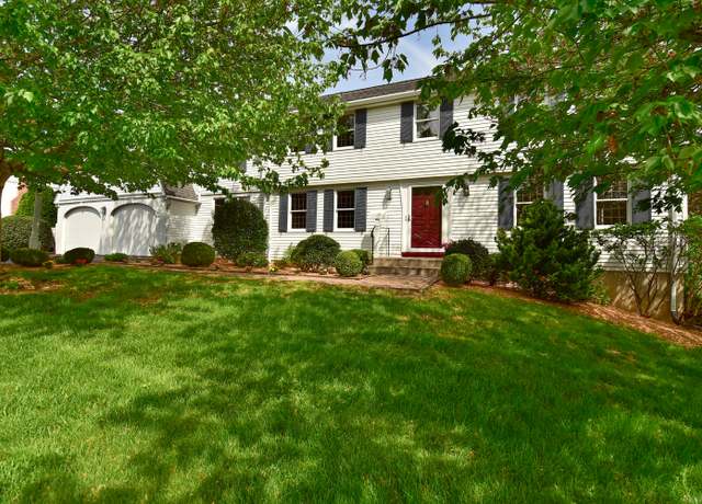 Property at 101 Sunrise Ter, Wethersfield, CT 06109, 4 beds, 3 baths
