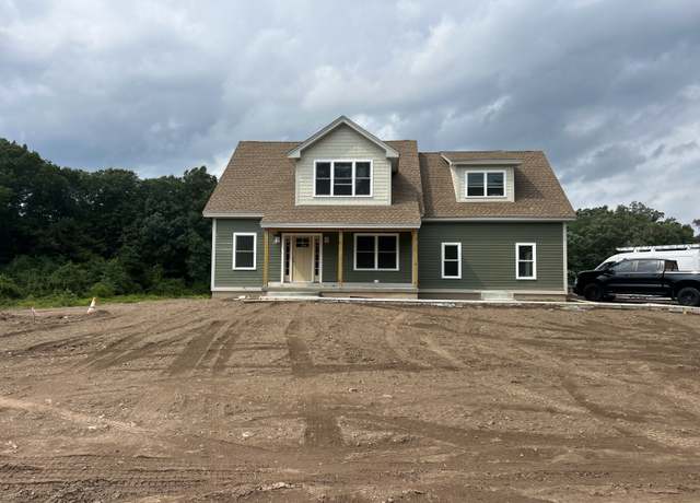 Property at 40 Holcomb St, Simsbury, CT 06070, 4 beds, 2.5 baths