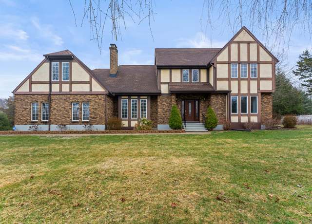 Property at 389 Old Colchester Rd, Hebron, CT 06231, 3 beds, 3 baths