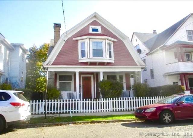 Property at 56 Pixlee Pl, Bridgeport, CT 06610, 4 beds, 1.5 baths