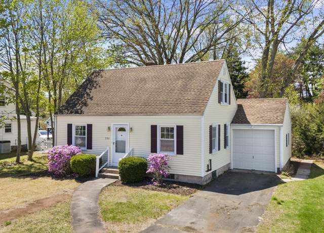 Property at 330 Meriden Ave, Southington, CT 06489, 3 beds, 2 baths