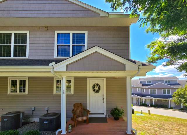 Property at 330 Crystal Ave #20, New London, CT 06320, 2 beds, 2.5 baths