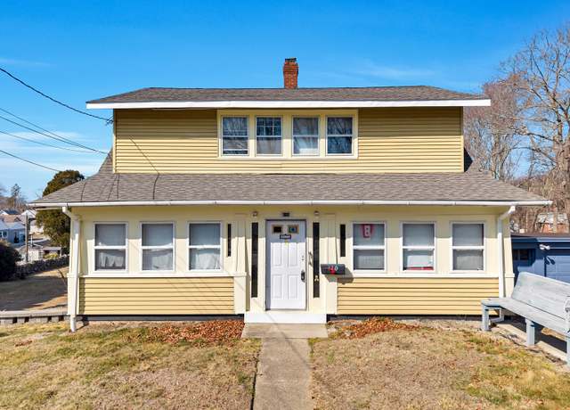 Property at 170 Walker Hill Rd, Groton, CT 06340, 3 beds, 1.5 baths