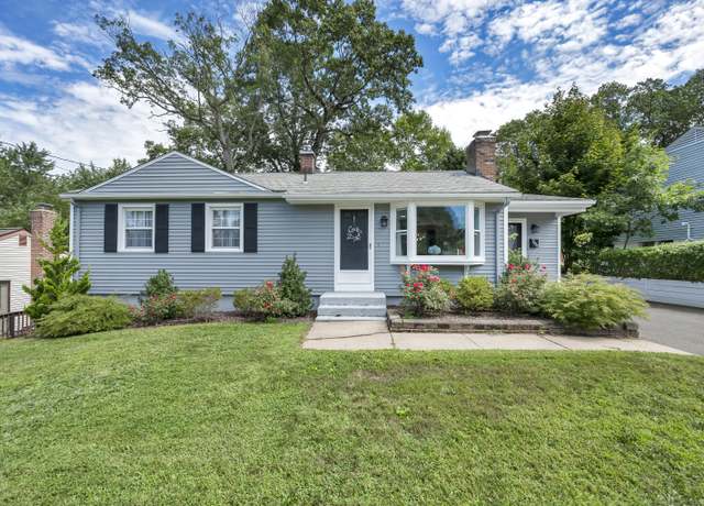 Property at 266 Pondview Dr, Southington, CT 06489, 2 beds, 2 baths