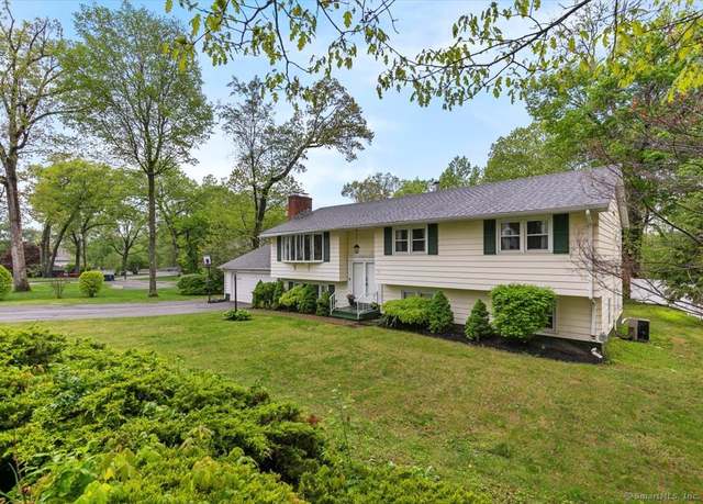 Property at 10 River Rd, North Haven, CT 06473, 4 beds, 2.5 baths
