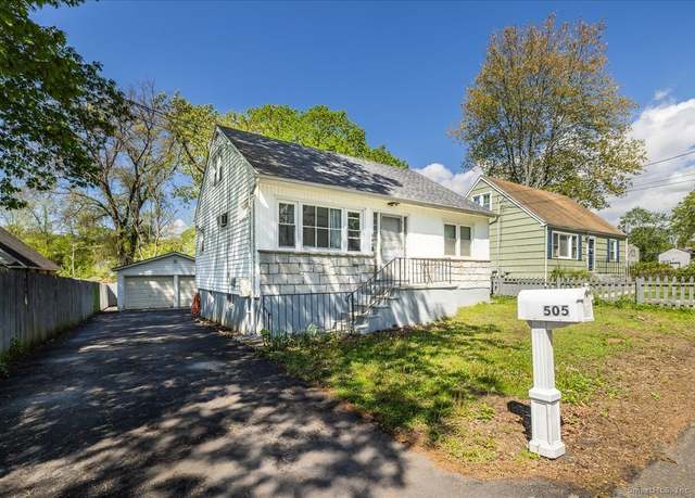 Property at 505 Indian Ave, Bridgeport, CT 06606, 4 beds, 1.5 baths