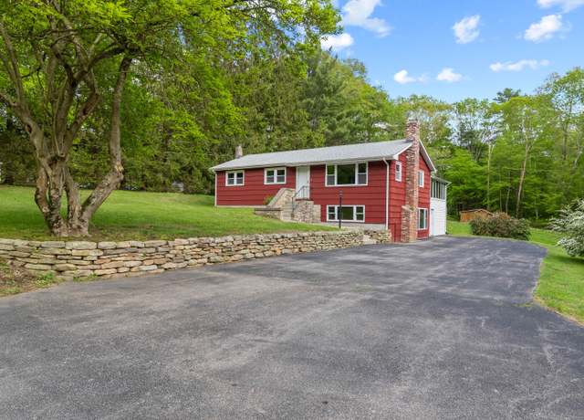 Property at 654 Beach Pond Rd, Voluntown, CT 06384, 3 beds, 2 baths