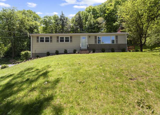 Property at 27 Scudder Rd, Newtown, CT 06470, 3 beds, 1.5 baths