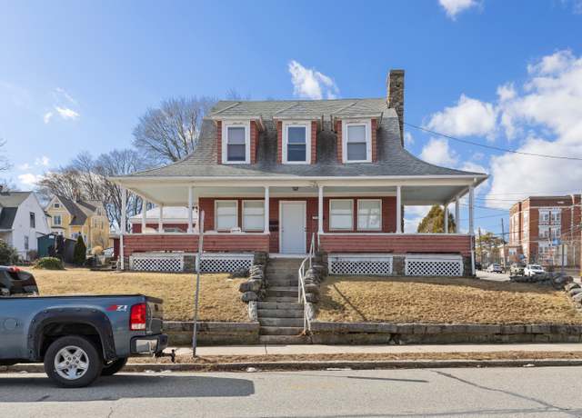 Property at 209 Pequot Ave, New London, CT 06320, 6 beds, 4 baths