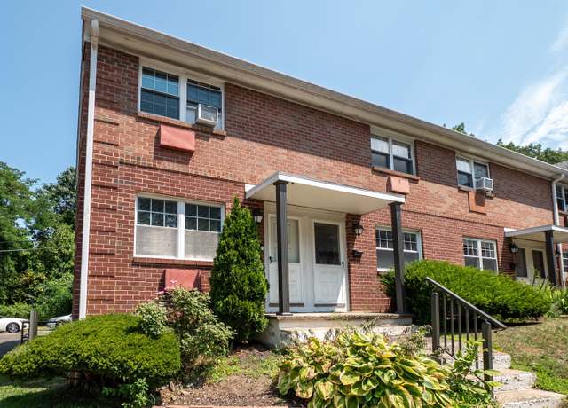 Property at 24 Woodward Ave Apt 45, New Haven, CT 06512, 2 beds, 1.5 baths