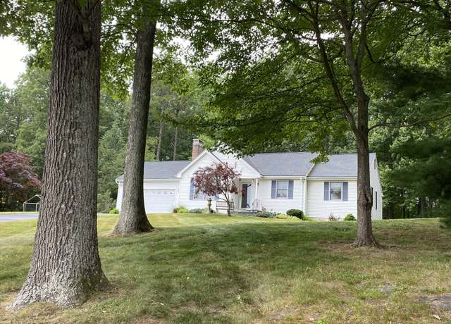 Property at 19 Chelsea Ridge Dr, Vernon, CT 06066, 3 beds, 2 baths