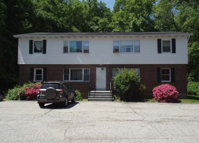 Property at 1211 Gold Star Hwy #1211, Groton, CT 06340, 2 beds, 1 bath