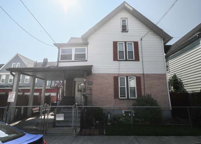 Property at 90 Olive St, Bridgeport, CT 06605, 3 beds, 2 baths