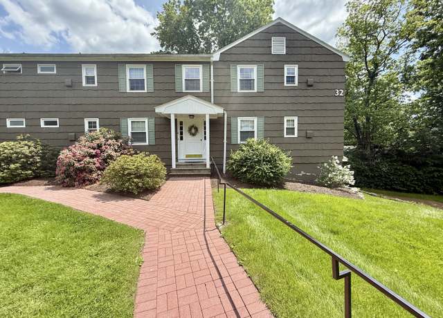 Property at 14 Arrowhead Way Apt C6, Woodbury, CT 06798, 1 bed, 1 bath