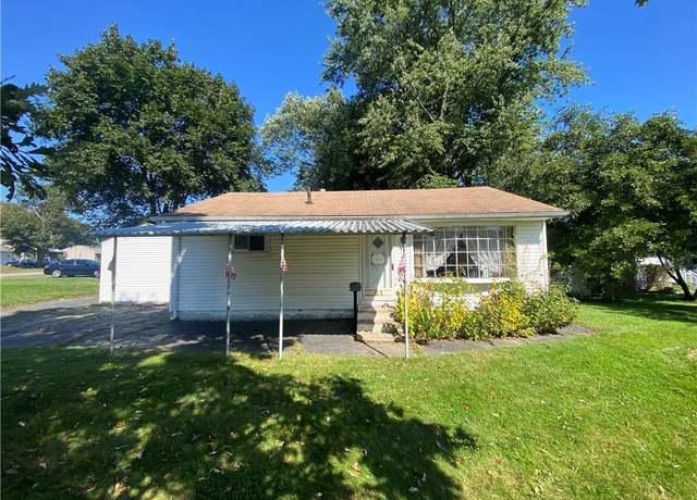 Property at 51 Easy Rudder Ln, West Haven, CT 06516, 2 beds, 1 bath
