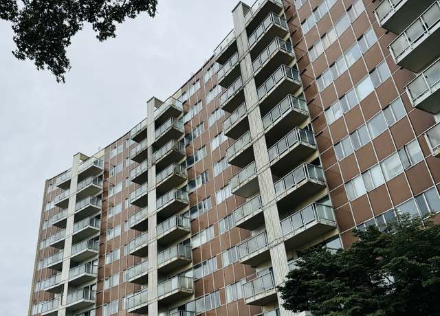 Property at 30 Woodland St Apt 3D, Hartford, CT 06105, 1 bed, 1 bath