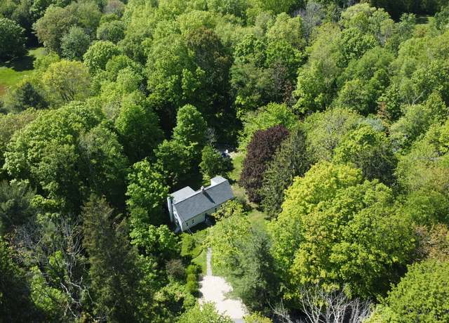 Property at 119 Town Hill Rd, Warren, CT 06754, 2 beds, 2 baths