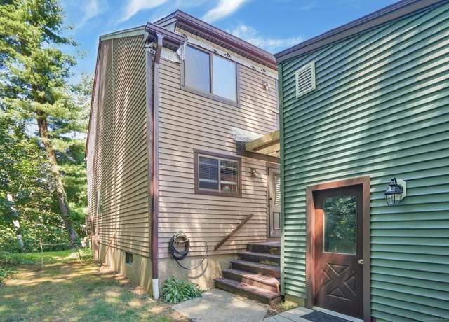 Property at 171 Wynwood Dr #171, Enfield, CT 06082, 2 beds, 2.5 baths
