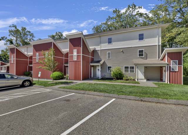 Property at 23 Scuppo Rd Apt 5-9, Danbury, CT 06811, 2 beds, 1.5 baths
