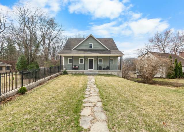 Property at 388 Mulberry St, Southington, CT 06479, 3 beds, 2.5 baths