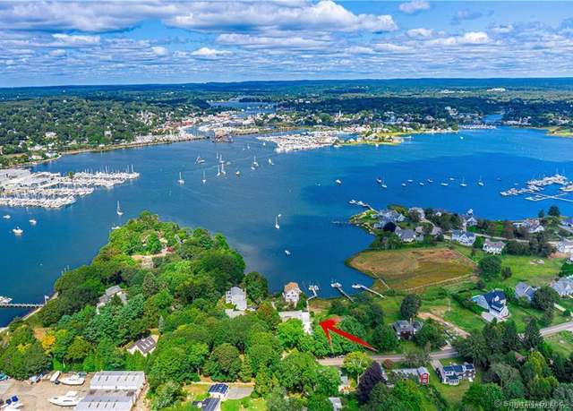 Property at 5 Quarry Rd, Stonington, CT 06355, 3 beds, 3 baths